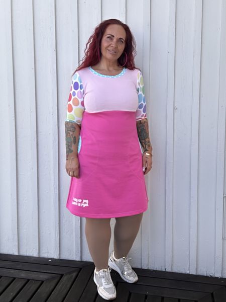 Til pynt❤️ jerseykjole_rosa/lyserosa