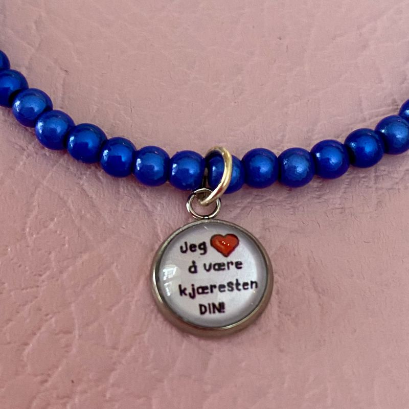 4 mm perler armbånd m/anheng_blått